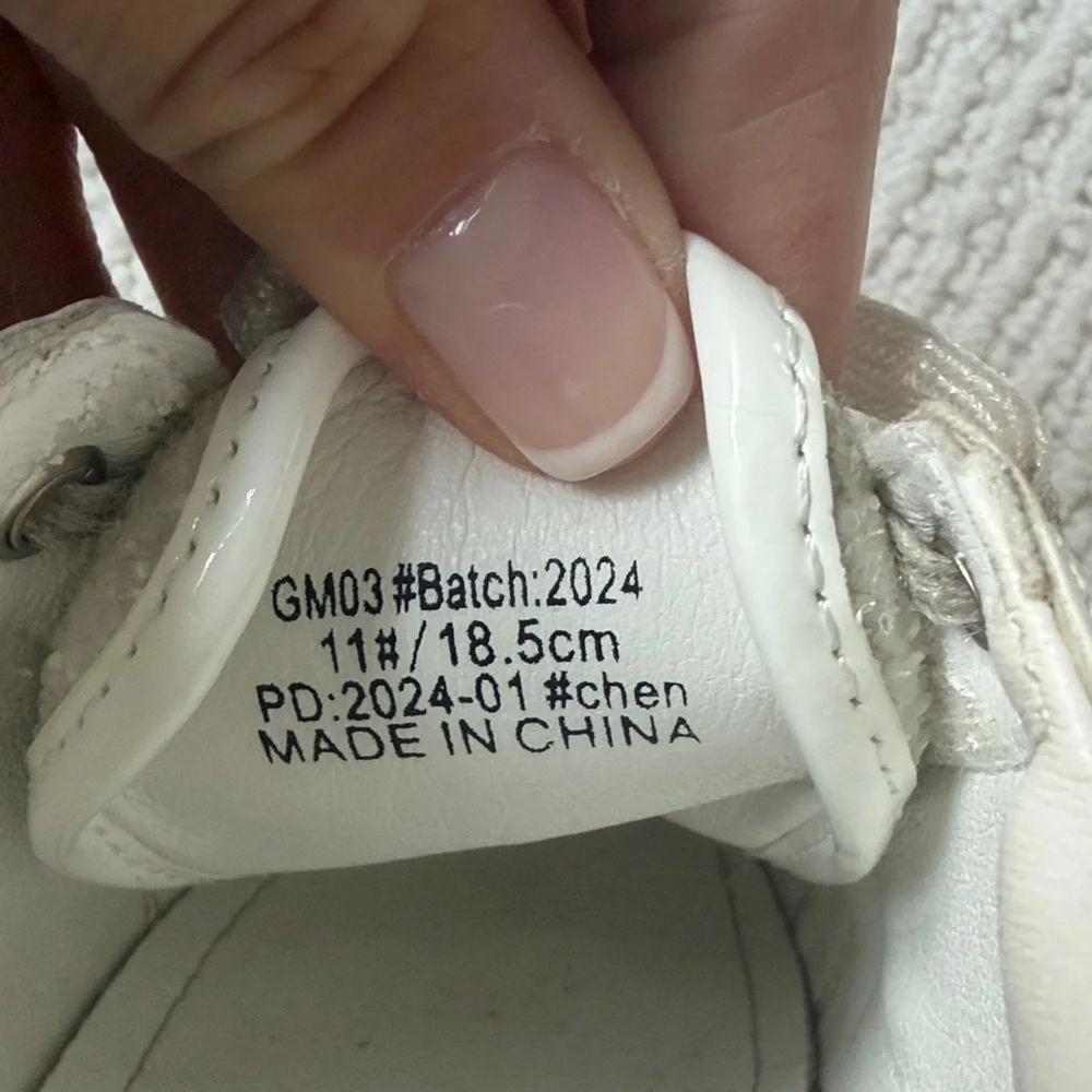 Sparkly White toddler girls Sneakers size 11